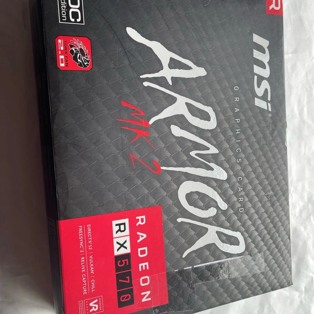 MSI Radeon RX 570 ARMOR MK2 8G OC Graphics Card - Picture 2 of 13